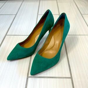 BR Green Suede Pumps